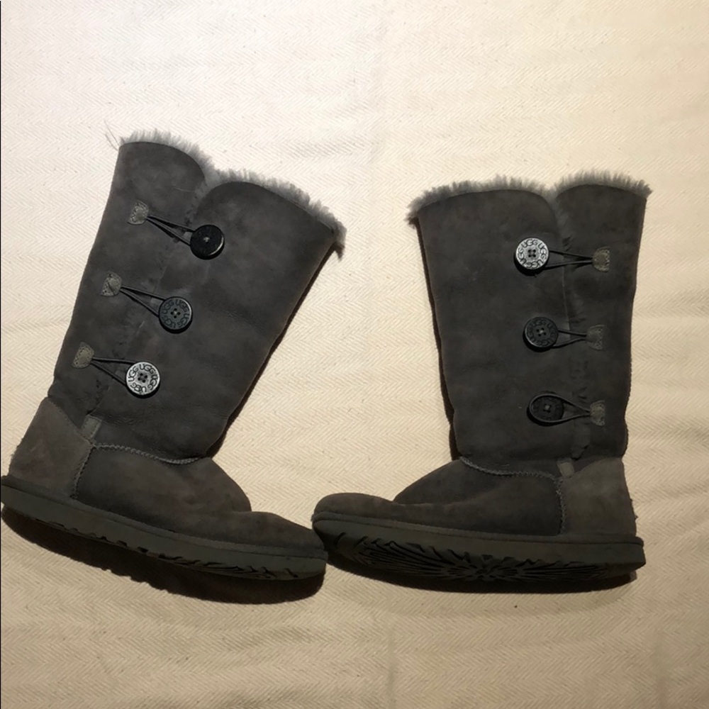 Gray Button-Up Uggs